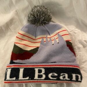 L.L. Bean Katahdin Pom Hat